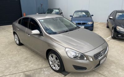 2010 Holden Commodore VE SV6 Sedan 4dr Man 6sp 3.6i [MY10] - image S60-1-400x250 on https://www.pointnepeancarsales.com.au